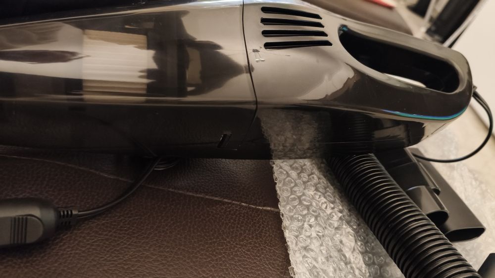 Aspirador para automóvel