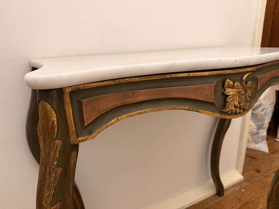 Conjunto mesa suporte e espelho