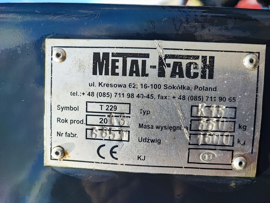 Фронтальний навантажувач Metal-Facn.