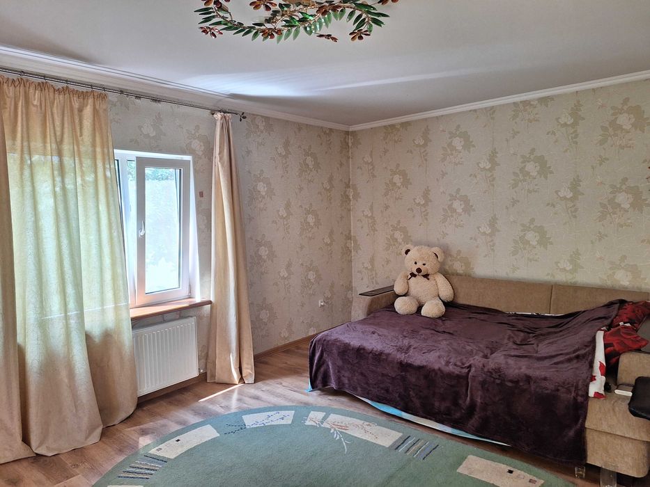 Продається 2-х поверховий (мансарда) будинок у с. Барабой