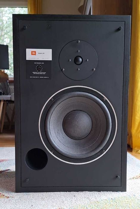 Kolumny  JBL  L40 + standy w cenie