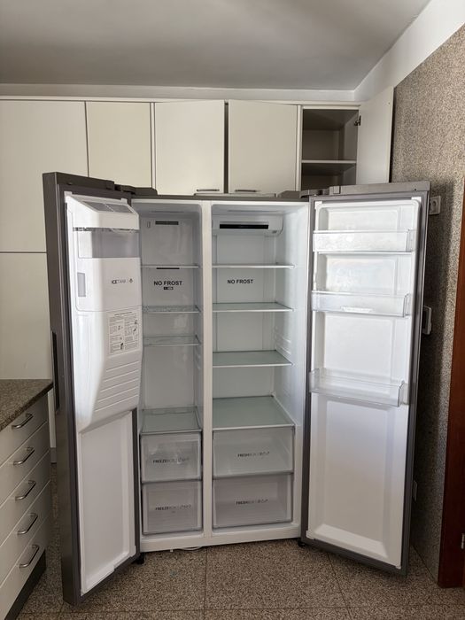 Frigorífico Americano Haier HSR3918FIMP – Side by Side – 515 L