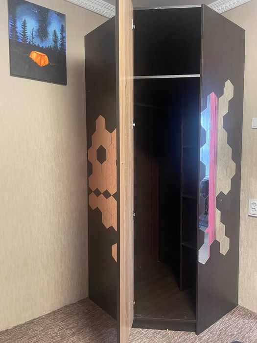 Шафа кутова. Коричнева