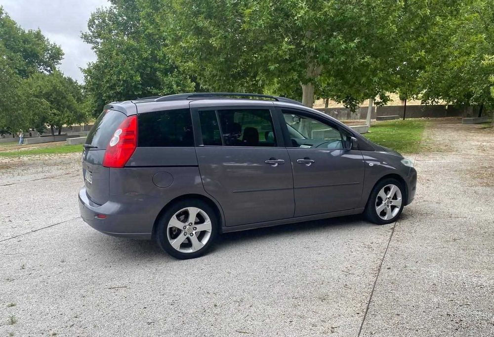 Mazda 5 Sport 2.0cc, 150cv, 2007, 227000 kms, Muito Boa Condição! foto 2