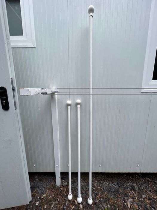 Varão branco para cortinados