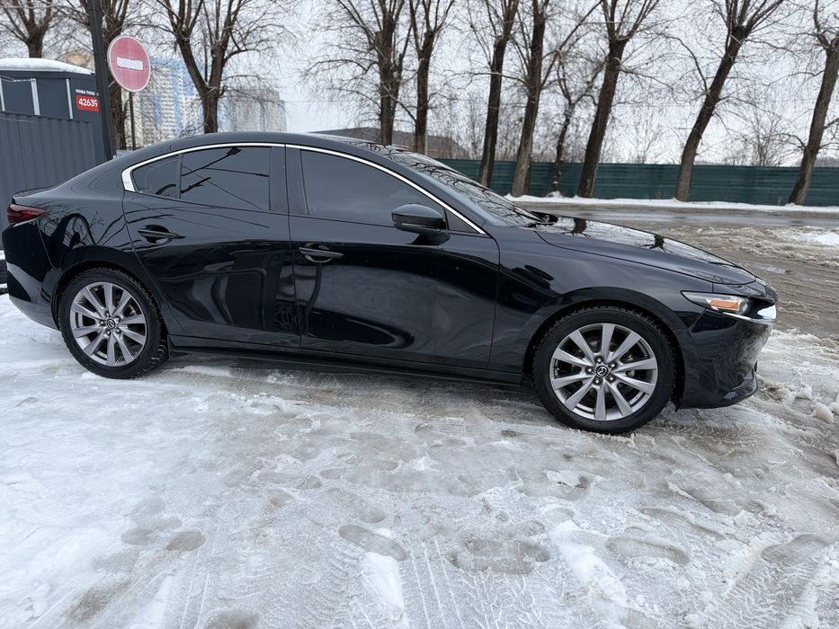 Мазда 3 2018рік 2.5