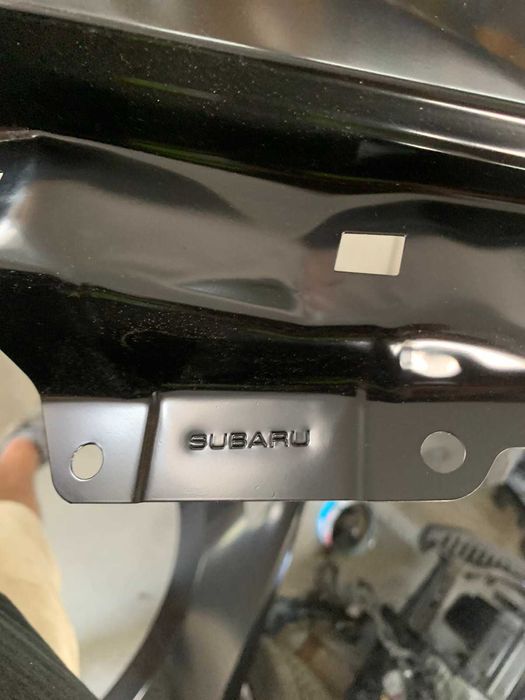 Крыло крылья переднее  Оригинал Subaru Outback B16 2022 2023