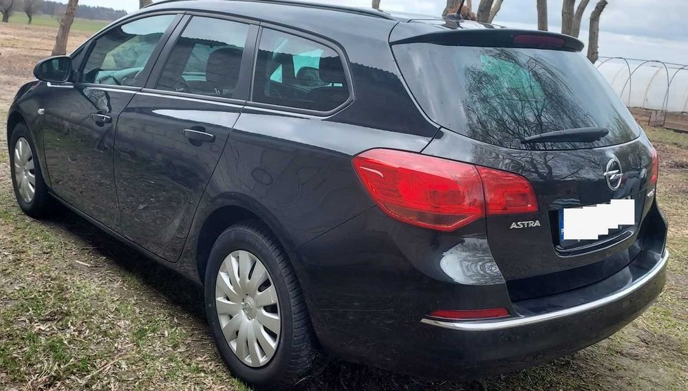 Opel Astra J Sports Tourer EcoFLEX