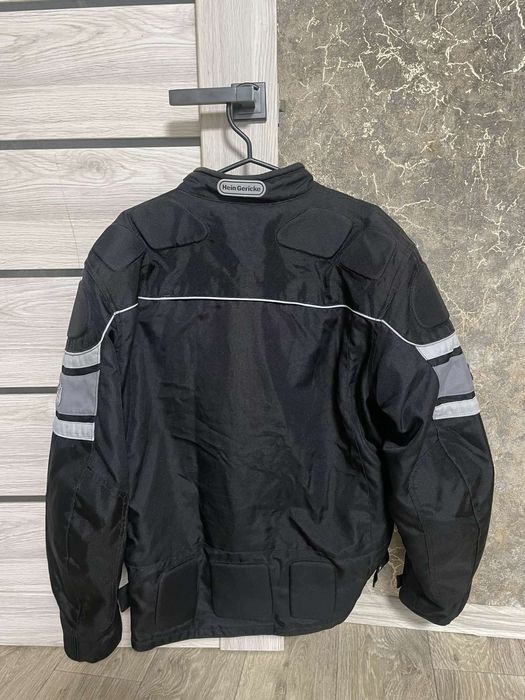 Мото куртка ,нова