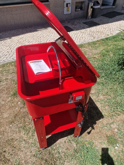 Máquina de lavar peças nova