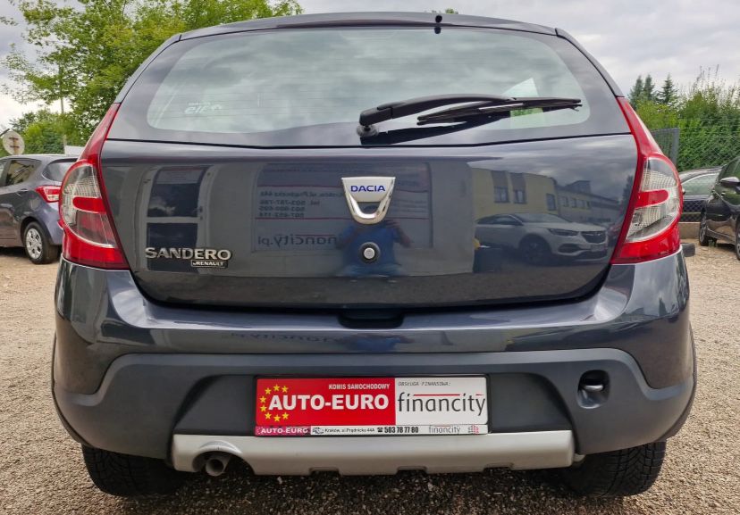 Dacia Sandero Stepway 2010 бензин 1.6 (87к/с) пасує під ГБО
