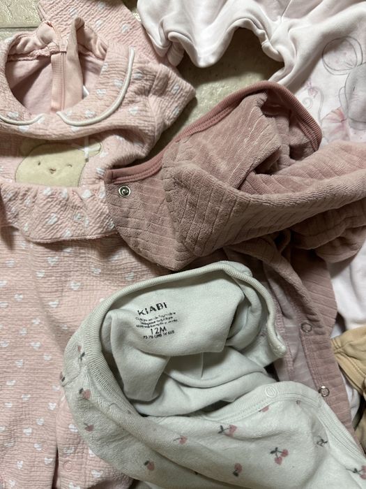 Roupa, bodys, chapéus de marca bebé 3M a 12M