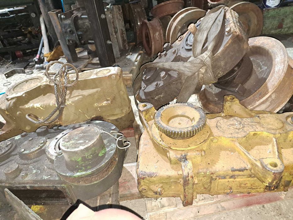 Редуктор крановый В-400