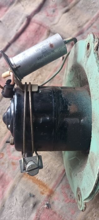 Моторчик до авто  МАЗ