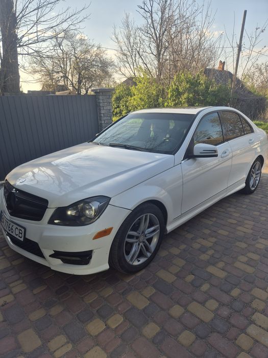 Продам Mercedes c 250