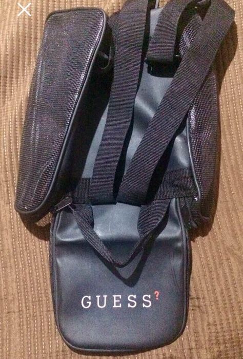Mochila GUESS nova