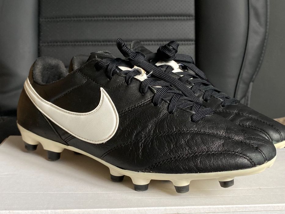 Nike Premier 40 (25cm) buty piłkarskie korki