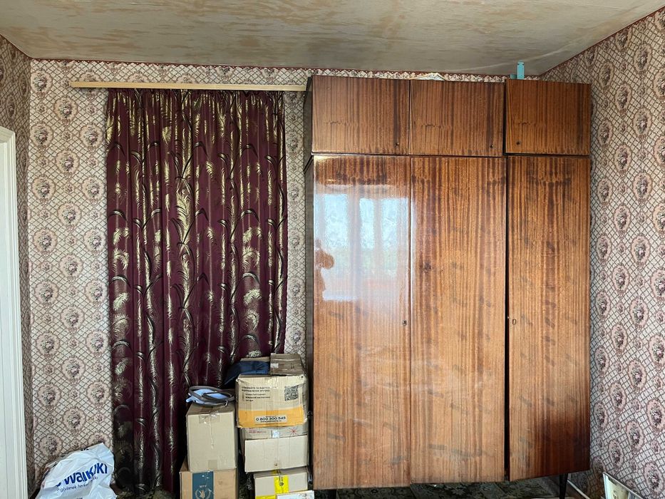 Продам 3 к. квартиру,р-н " 7-вітрів",вул.Клубна,99