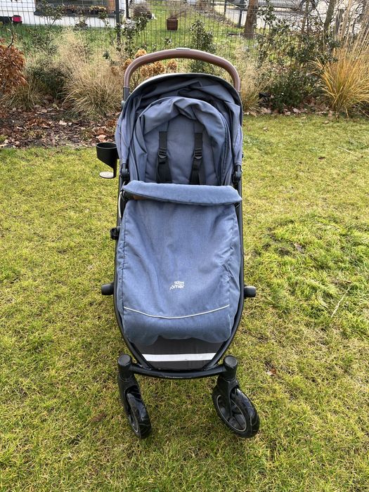 Britax Römer – zestaw 3w1: gondola, spacerówka i fotelik samochodowy