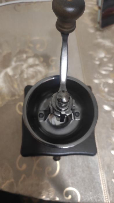 Продмам кофемолку