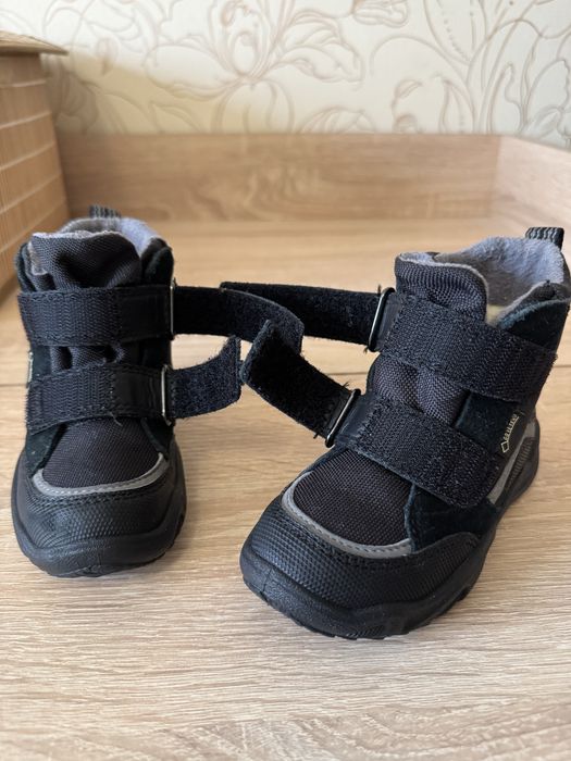 Зимові черевики Superfit gore-tex 23р.  зимние ботинки
