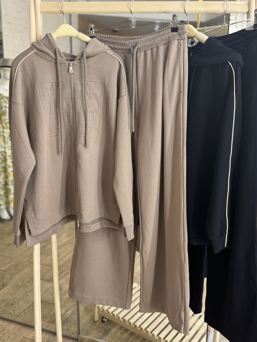 Костюми Maxmara розмір S (повномірні М)