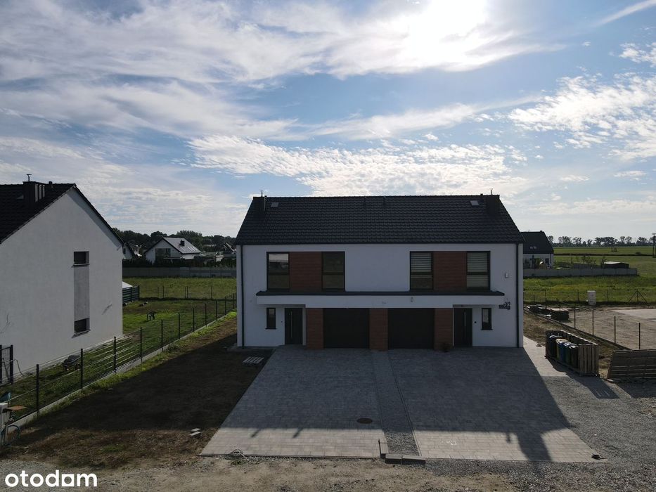 Ostatni dostępny lokal! Nowoczesny dom z garażem.