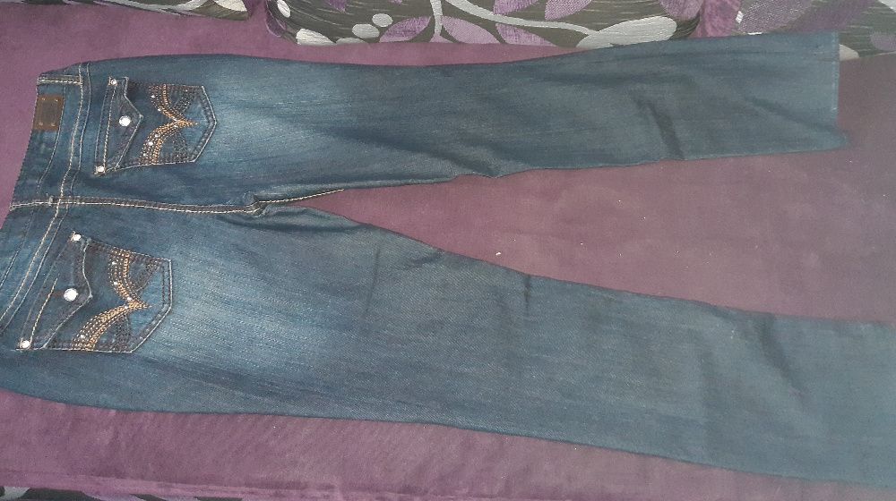 Spodnie damskie jeans