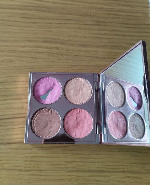By Terry brightening CC palette beach bomb