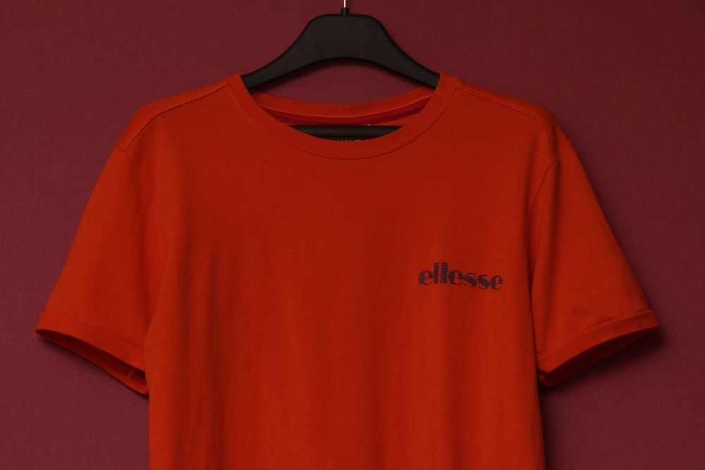 Ellesse рр M женская футболка из хлопка и лайкры