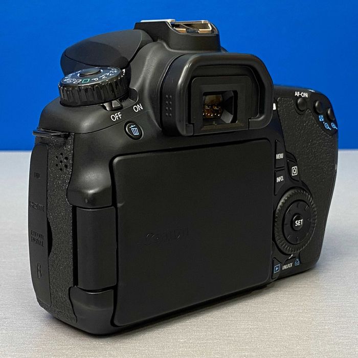 Canon EOS 60D (Corpo) - 18MP