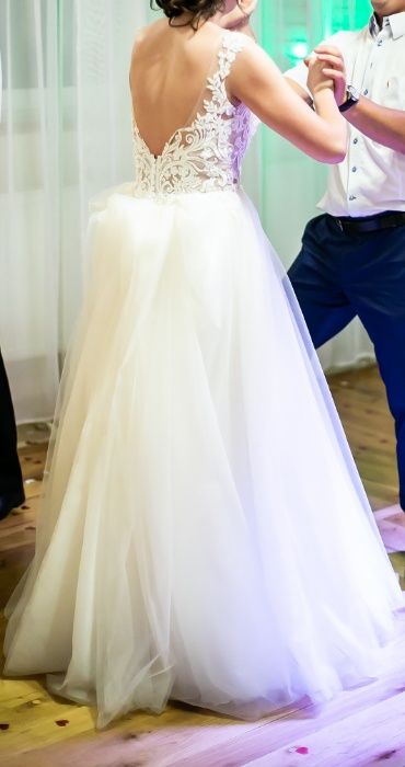 Sprzedam suknię ślubną Marki HERM'S rozm. 38/40