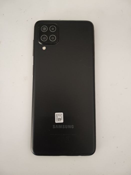 Samsung.      A12