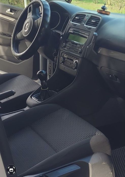 Volkswagen Golf 6 (1.6 дизель )