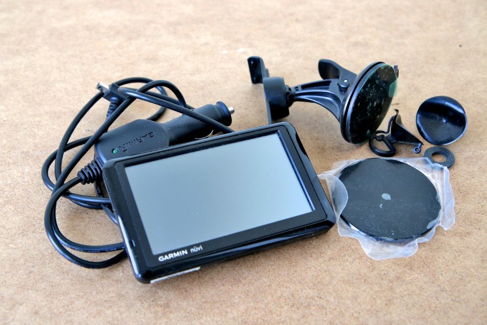 GPS Навигатор Garmin Nuvi 1310