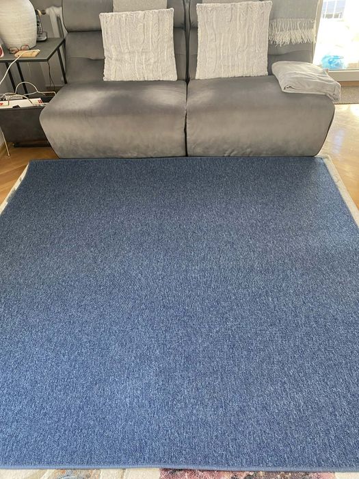 Dywan typu wykładzina