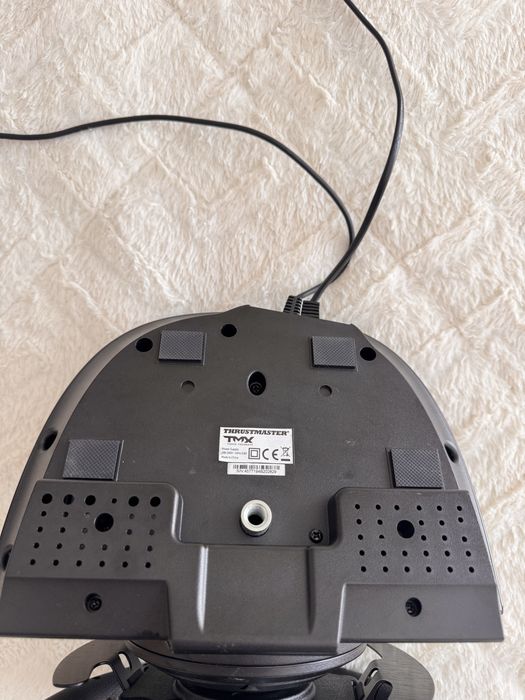 Volante Thrustmaster TMX Force Feedback