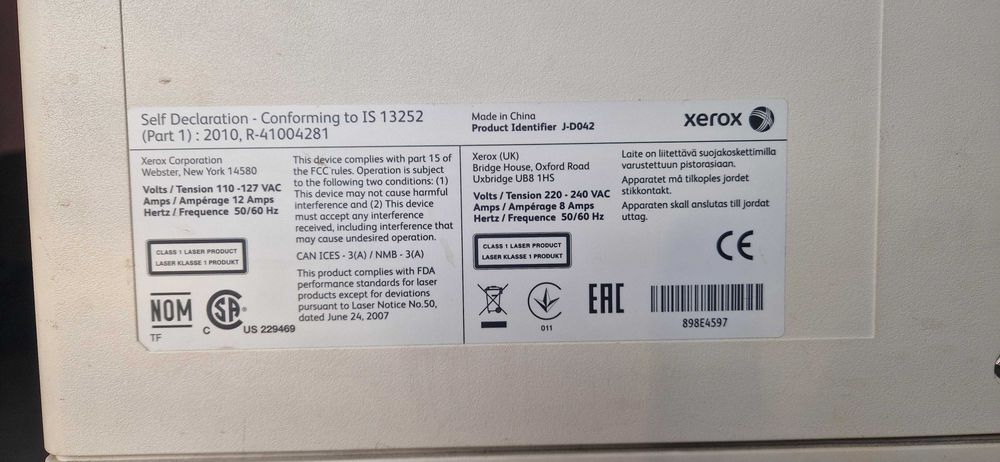 XEROX urządzenie wielofunkcyjne J-D042 plus tonery