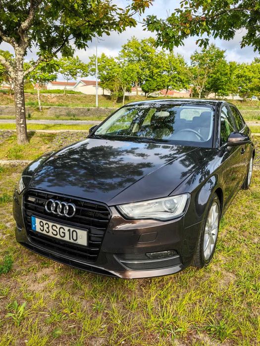 Audi A3 Sportback 1.6 TDI Attraction (2013)