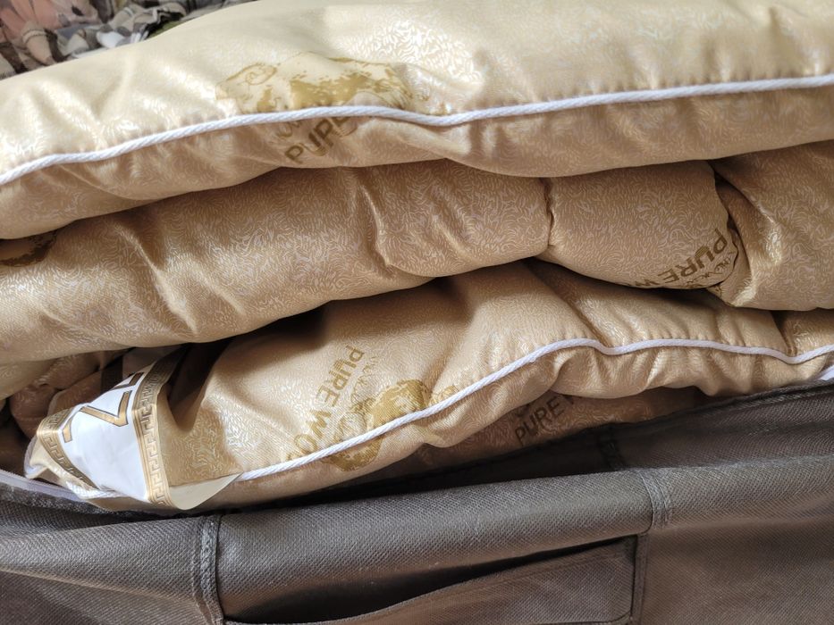 АКЦИЯ!Одеяло из овечьей шерсти.Полушерстяное.
Теплое.Легкое.