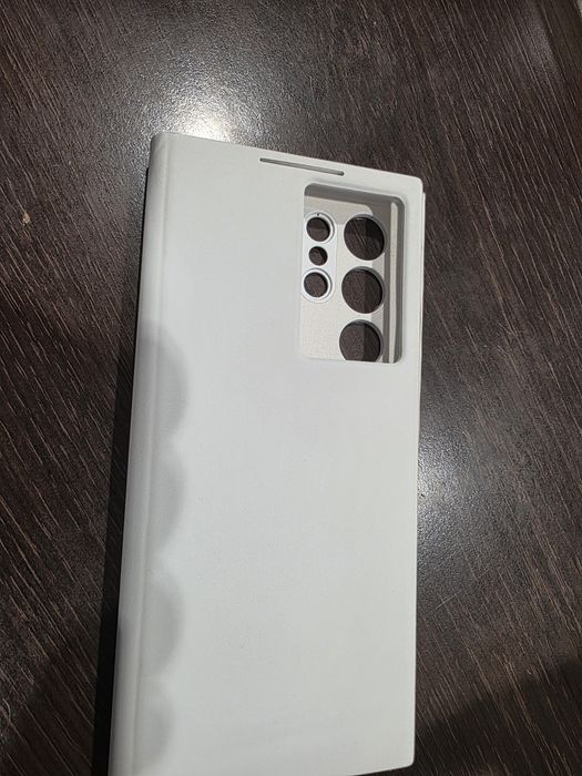 Capa Samsung S24 ultra de cor branca tipo Livro