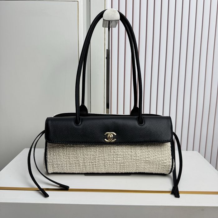 Жіноча сумка Chanel 31x15x12