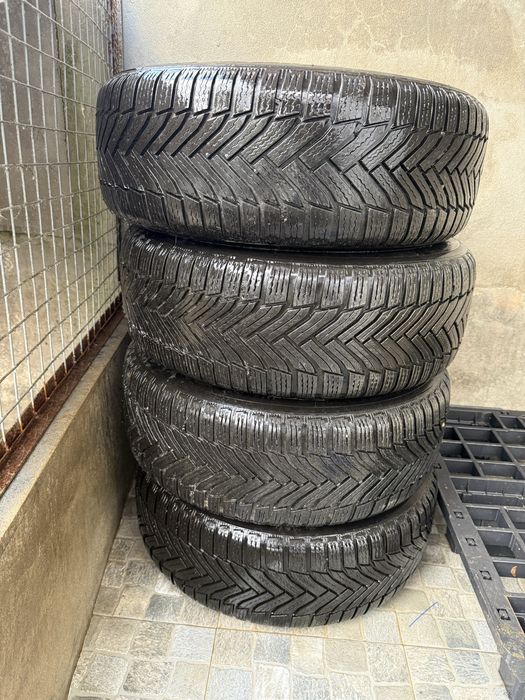 4 pneus + Jante especial