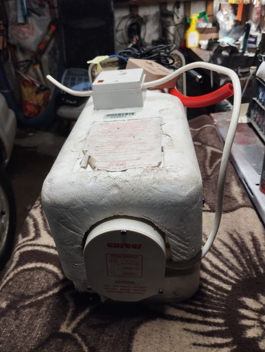 do przyczepy kempingowej lub kampera