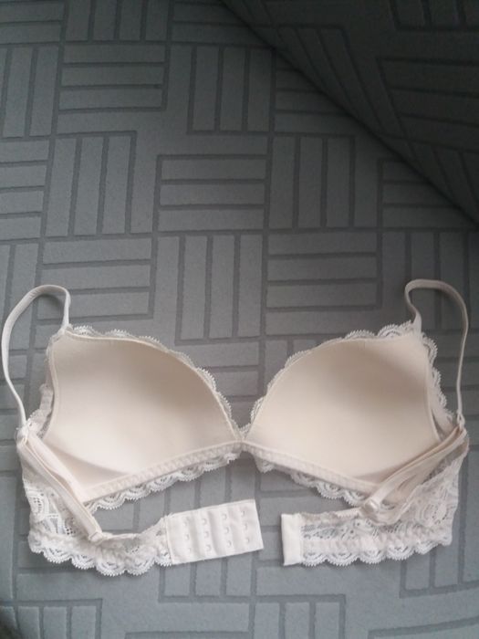 Biustonosz koronka Intimissimi