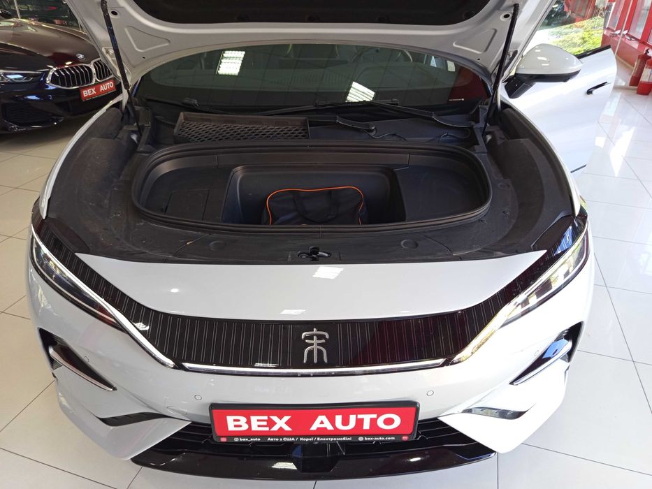 Електромобіль BYD Song L 2024