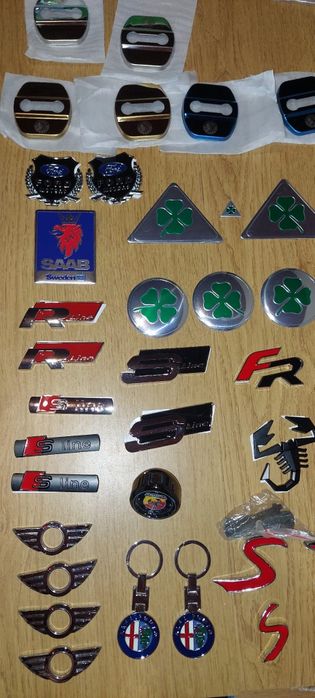 Emblemas BMW Fiat Abarth Seat Alfa Romeo Saab Ford Emblemas Frente laterais mala interiores botão iDrive M Bmw