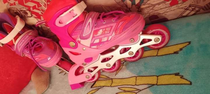 Продам ролики для дівчинки!