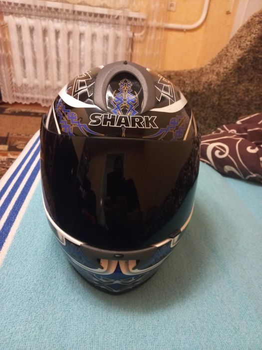 Шолом,Shark