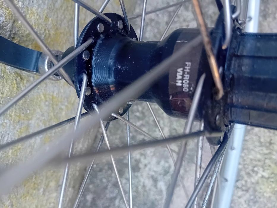 Rodas 26 SHIMANO V-brak  até 12v